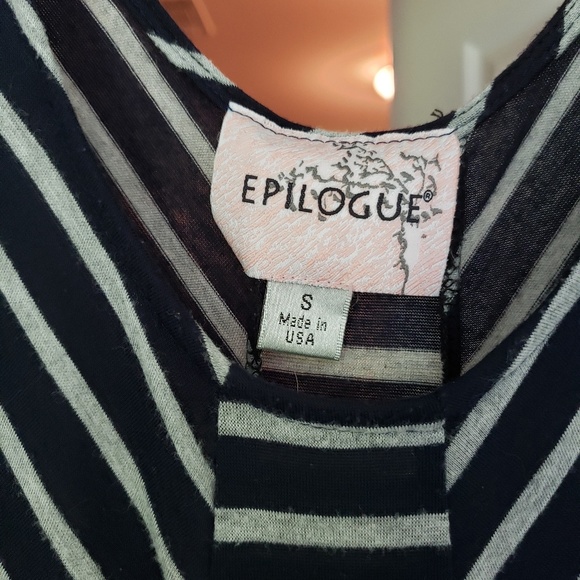 Epilouge Maxi Dress - Picture 2 of 2